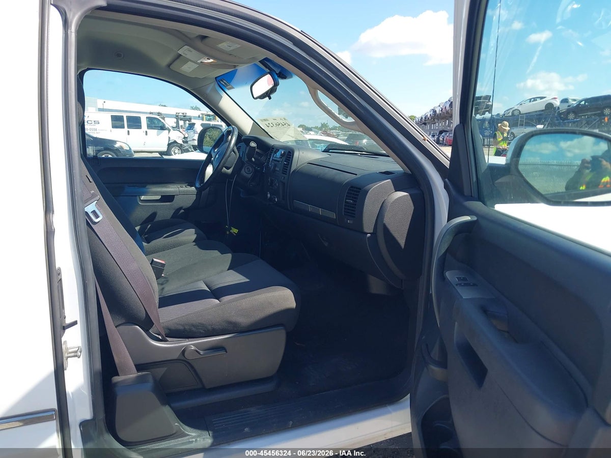 2013 CHEVROLET SILVERADO 1500 LT — снимка 5