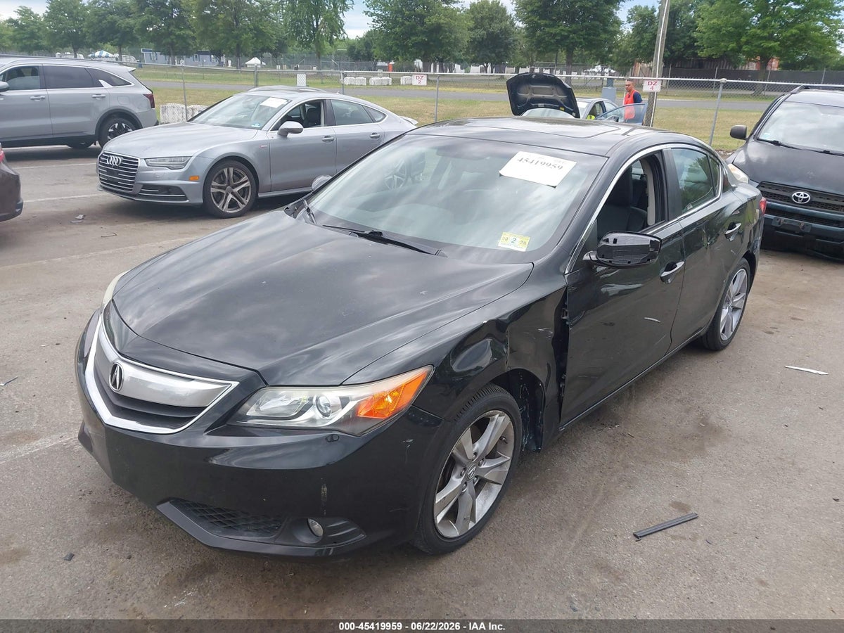 2013 ACURA ILX 2.4L — снимка 2