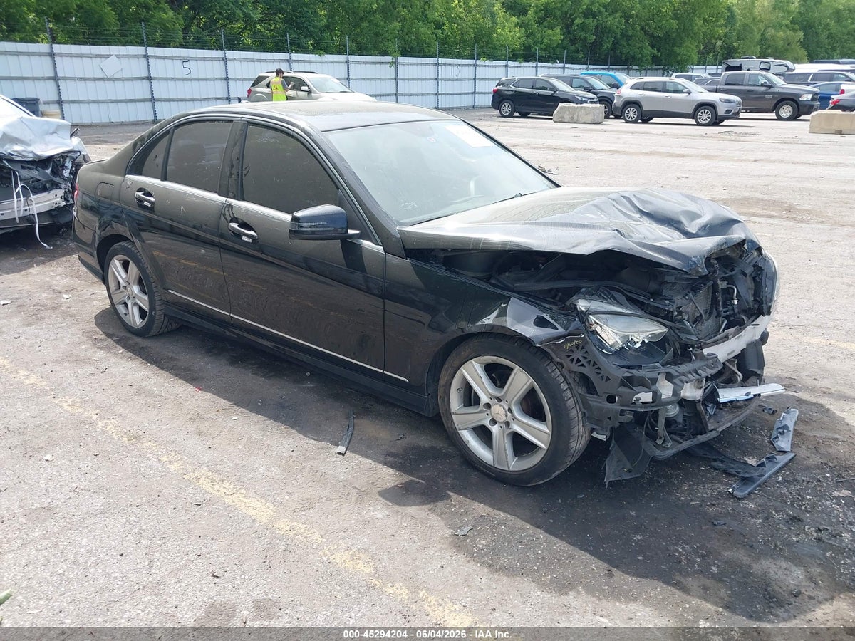 2011 MERCEDES-BENZ C 300 SPORT 4MATIC