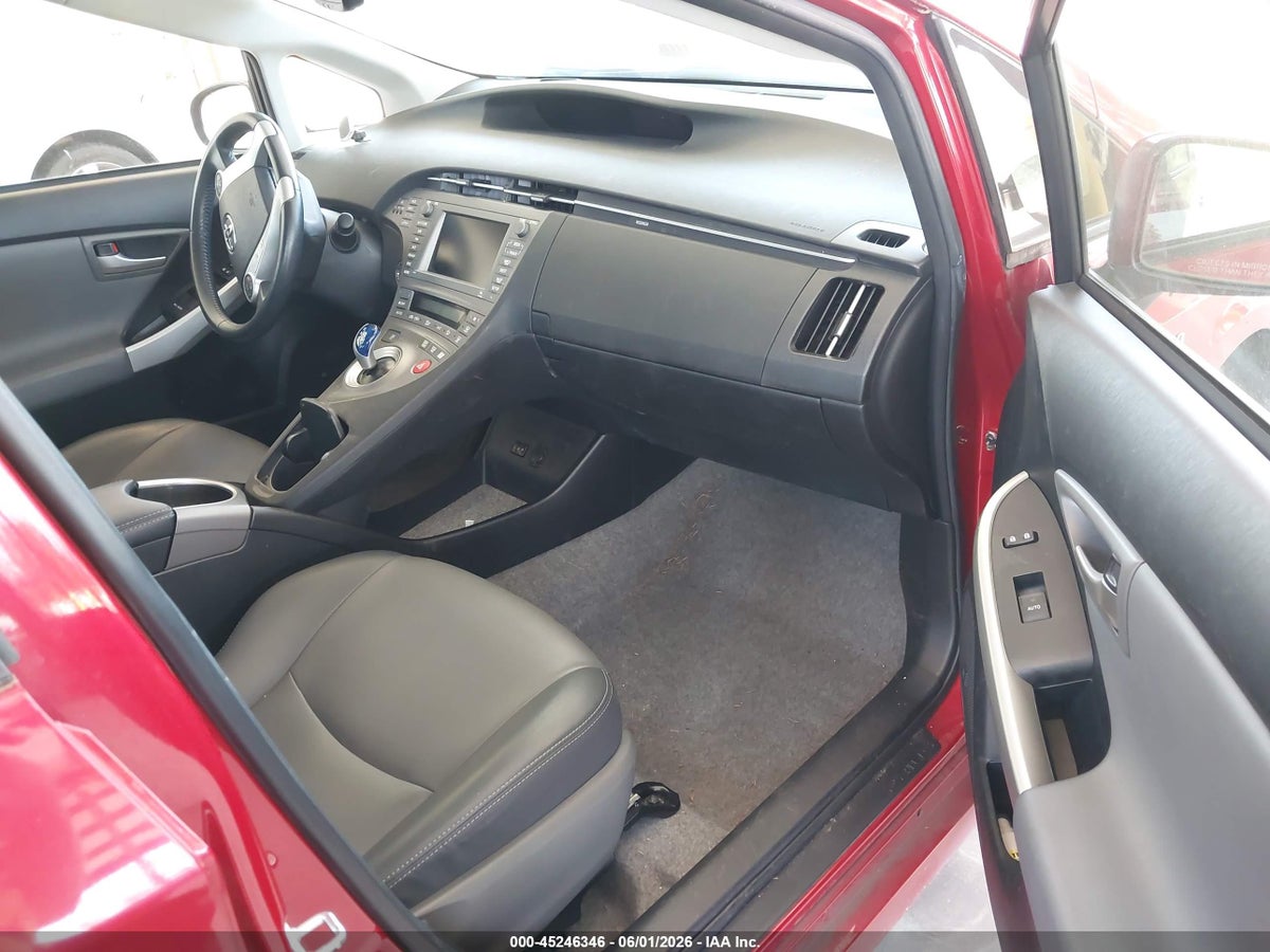 2014 TOYOTA PRIUS FOUR — снимка 5