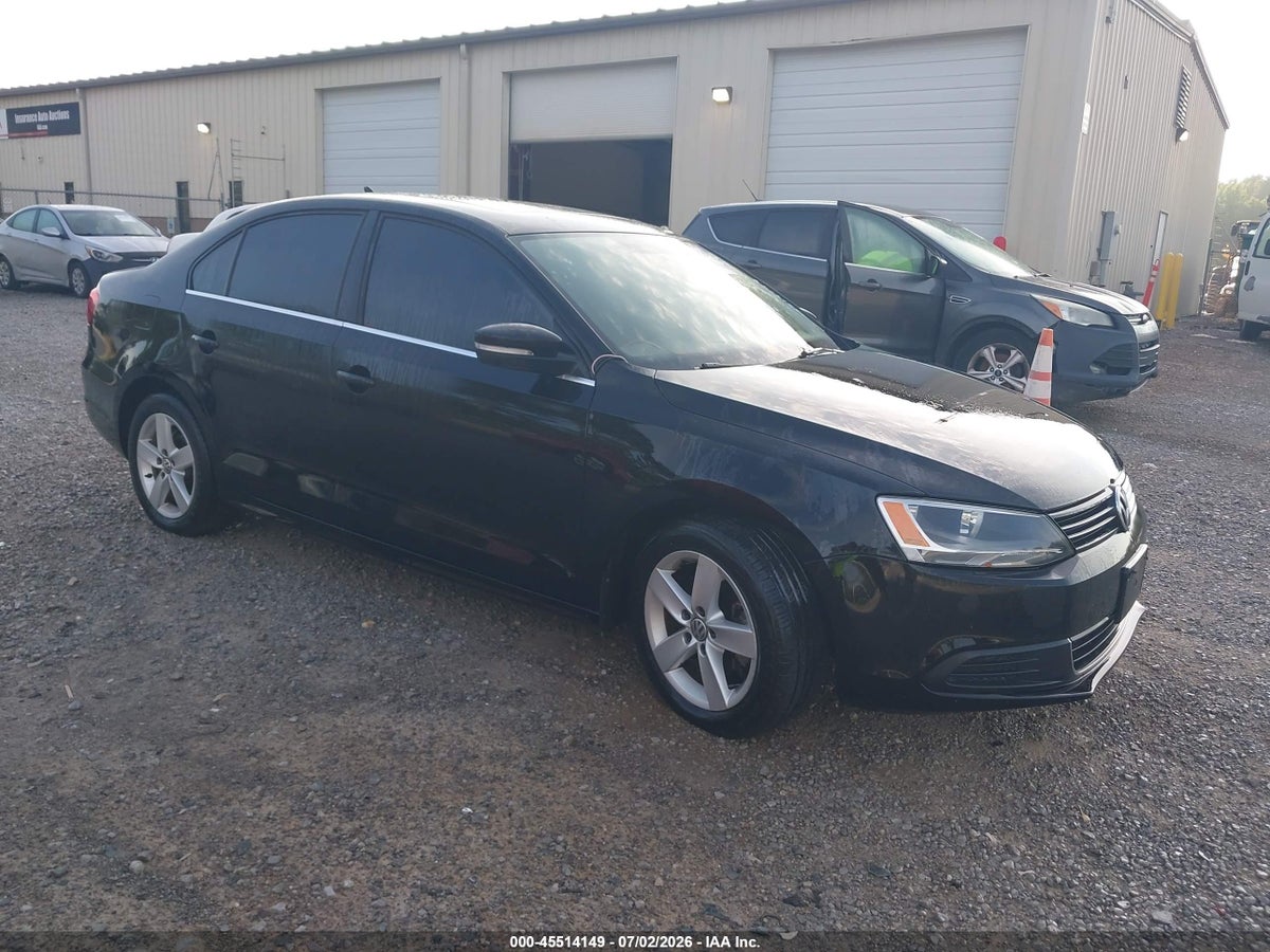 2014 VOLKSWAGEN JETTA 2.0L TDI