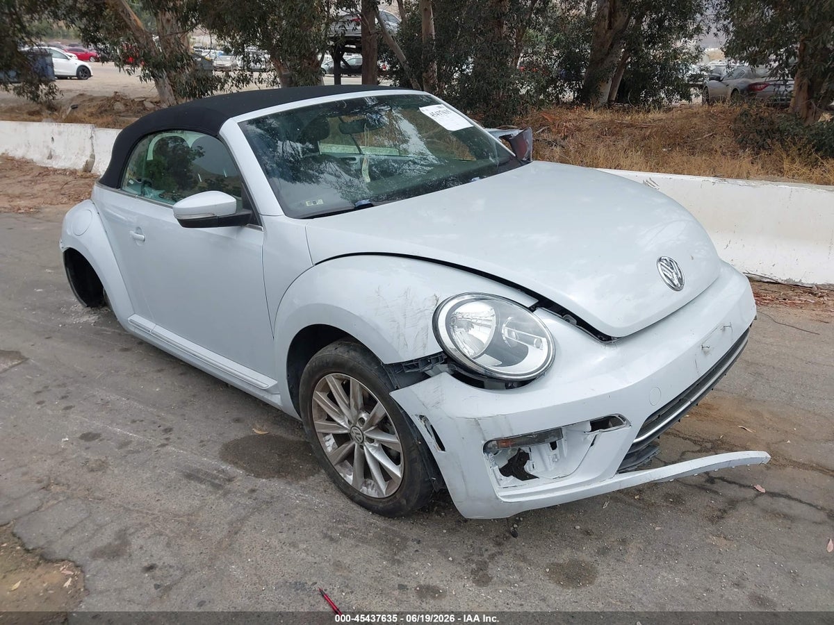 2018 VOLKSWAGEN BEETLE