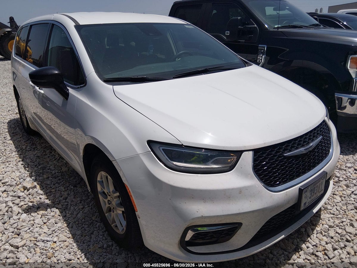 2024 CHRYSLER PACIFICA TOURING L