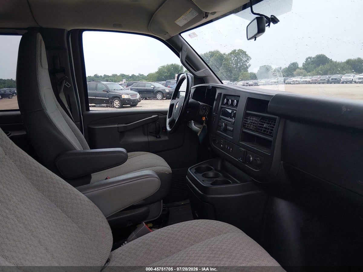 2021 CHEVROLET EXPRESS PASSENGER RWD 3500 EXTENDED WHEELBASE LS — снимка 5