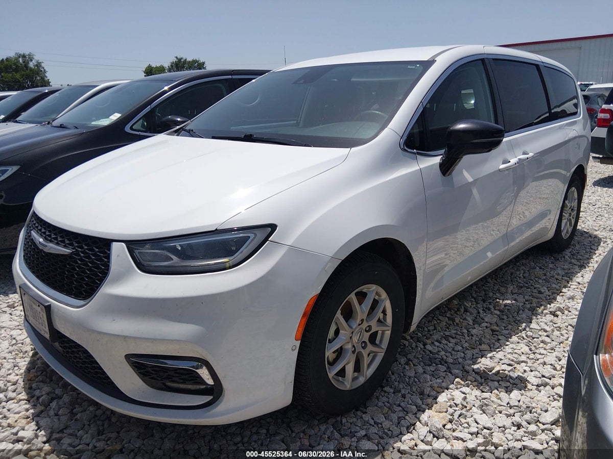 2024 CHRYSLER PACIFICA TOURING L — снимка 2