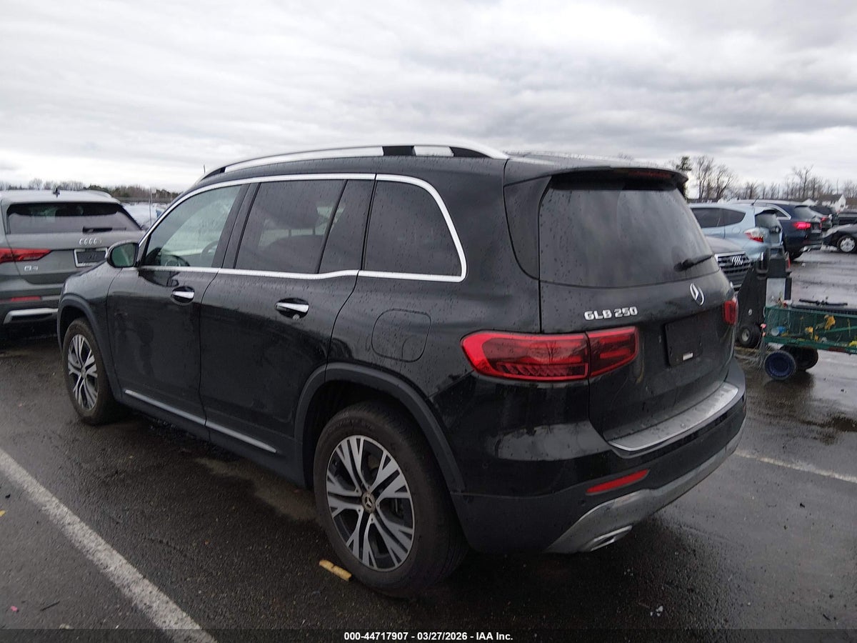 2024 MERCEDES-BENZ GLB 250 4MATIC — снимка 3