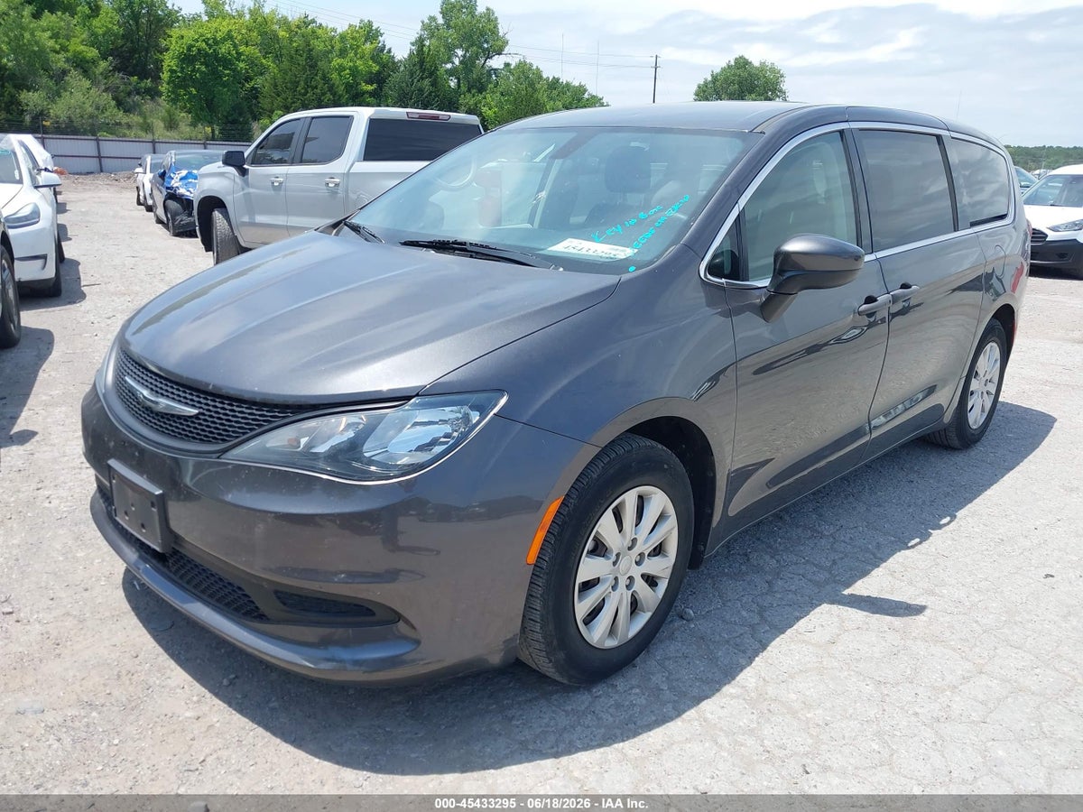 2021 CHRYSLER VOYAGER L — снимка 2