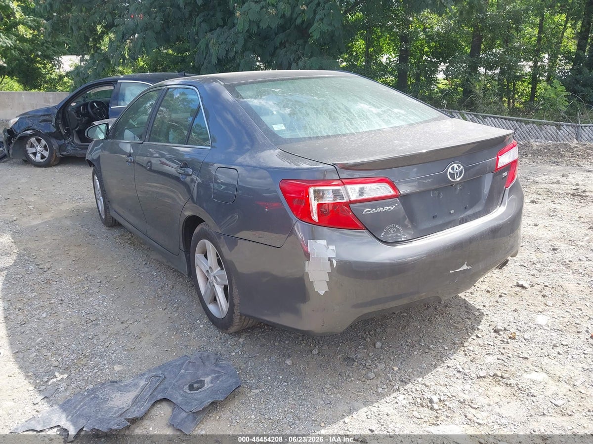 2012 TOYOTA CAMRY SE — снимка 3