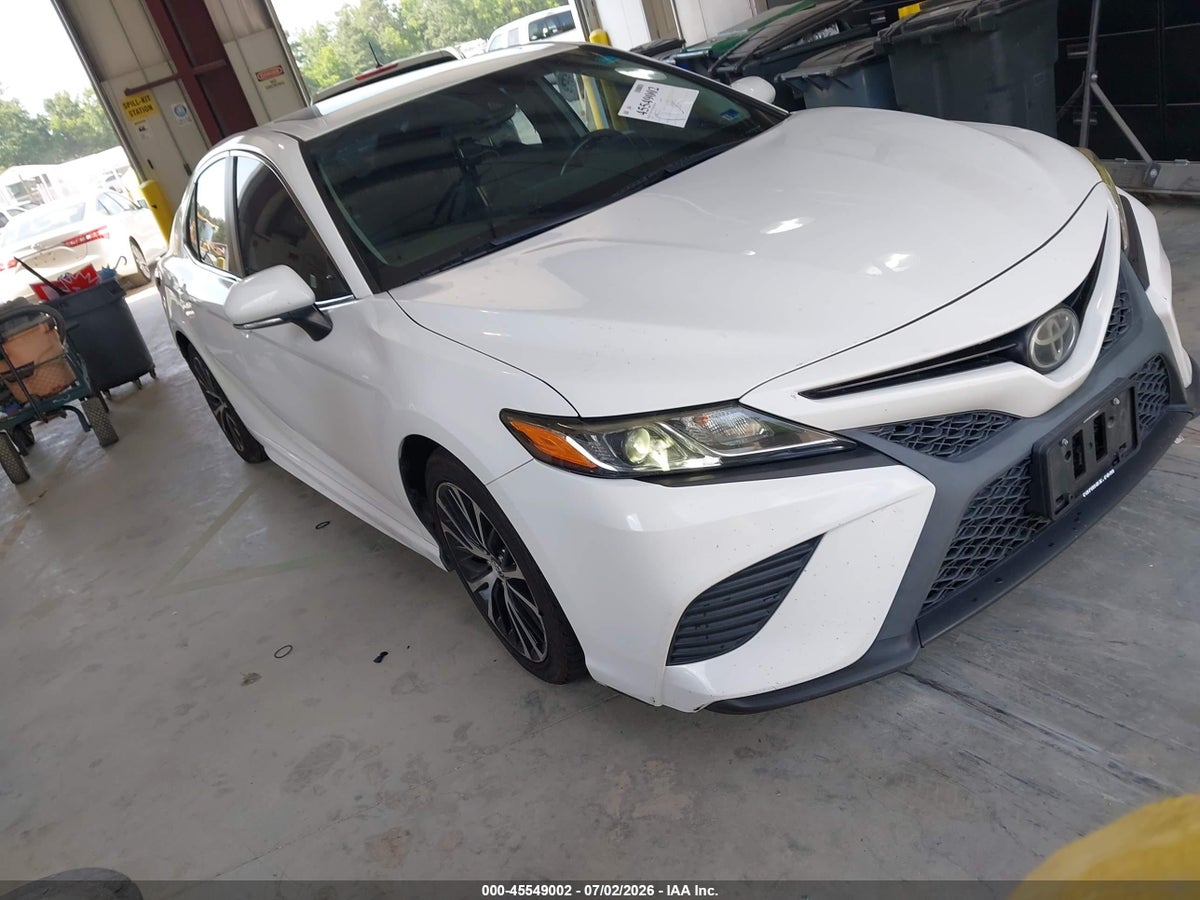 2019 TOYOTA CAMRY SE