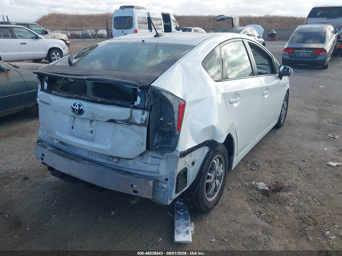 2011 TOYOTA PRIUS TWO — снимка 4