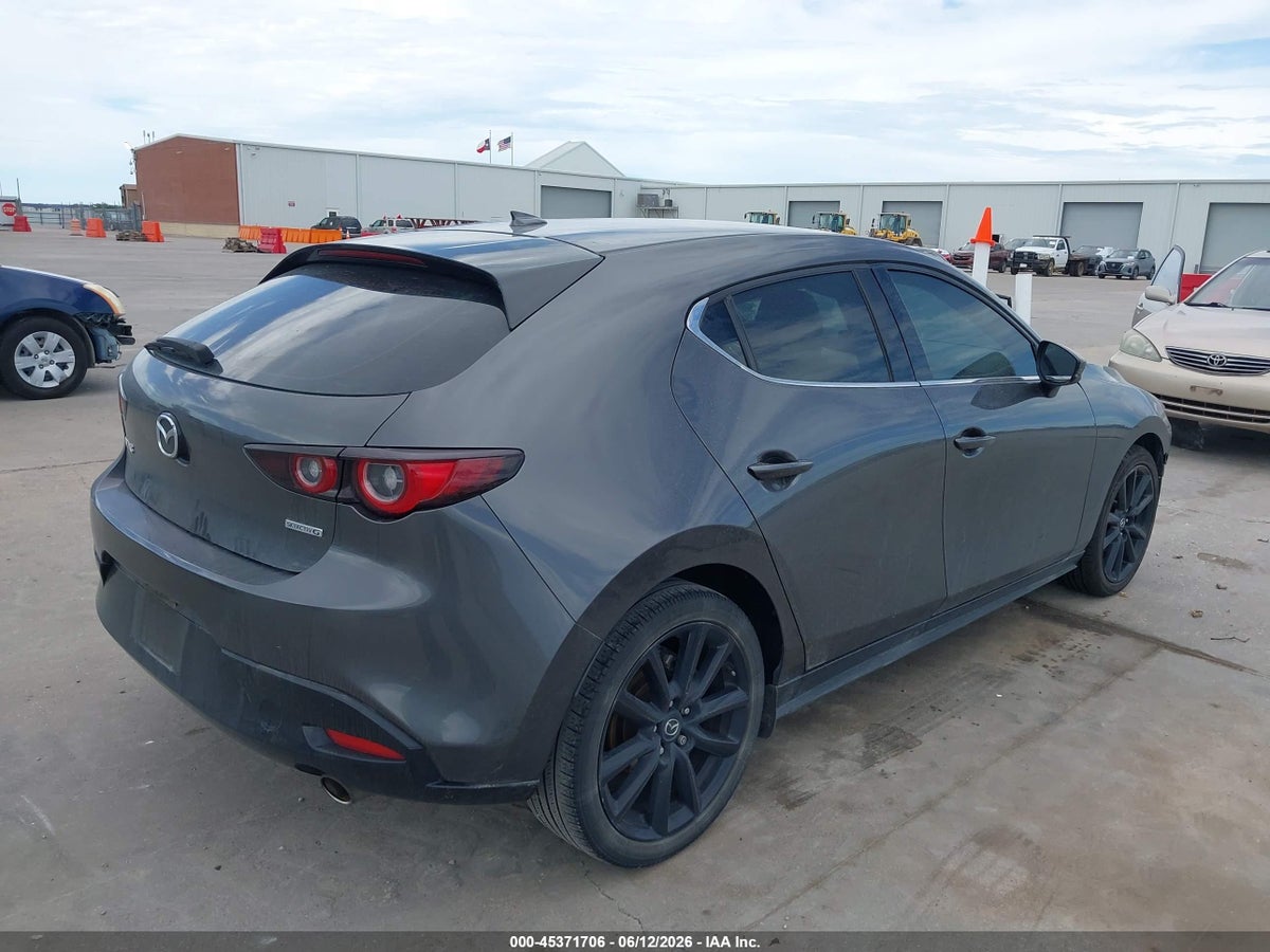 2022 MAZDA MAZDA3 PREMIUM — снимка 4