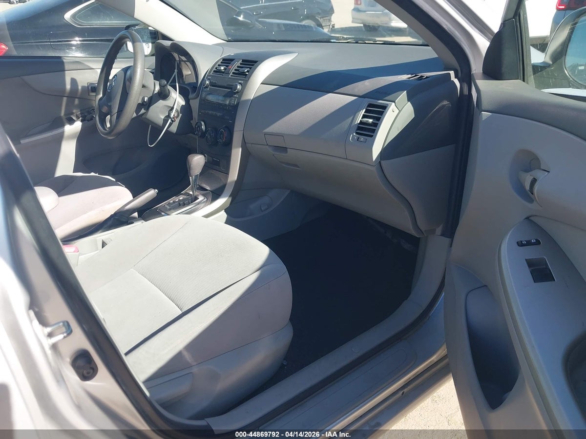 2010 TOYOTA COROLLA LE — снимка 5