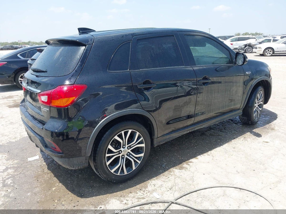 2018 MITSUBISHI OUTLANDER SPORT 2.0 ES — снимка 4