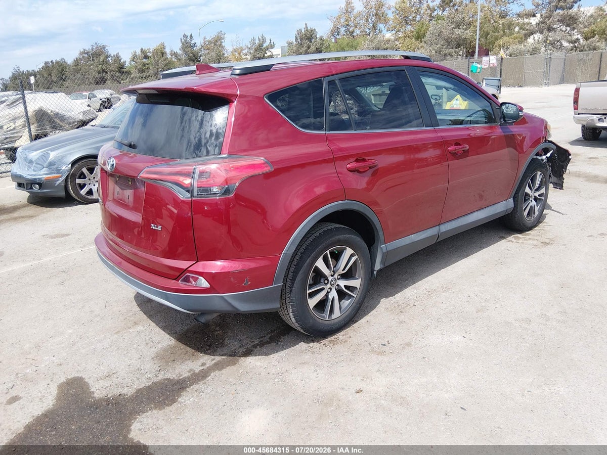 2018 TOYOTA RAV4 XLE — снимка 4