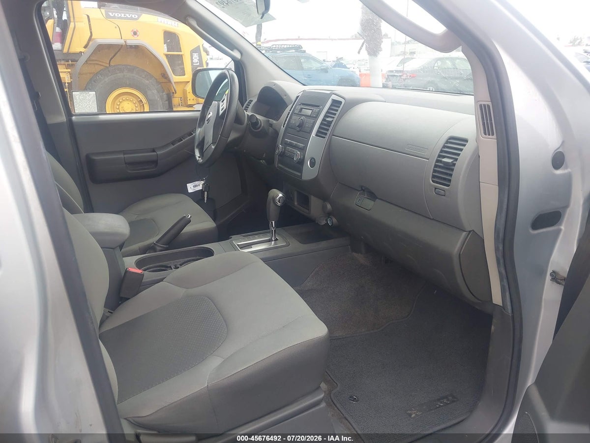 2011 NISSAN XTERRA S — снимка 5