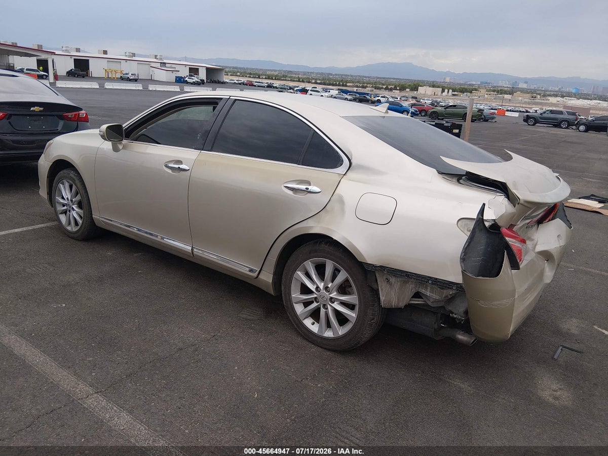 2012 LEXUS ES 350 — снимка 3