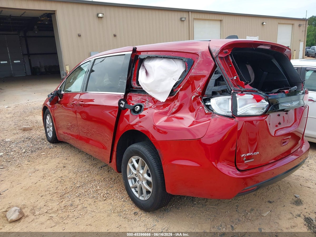 2025 CHRYSLER VOYAGER LX — снимка 3