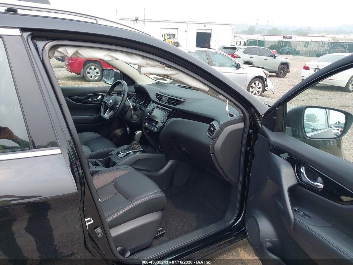 2022 NISSAN ROGUE SPORT SL AWD XTRONIC CVT — снимка 5