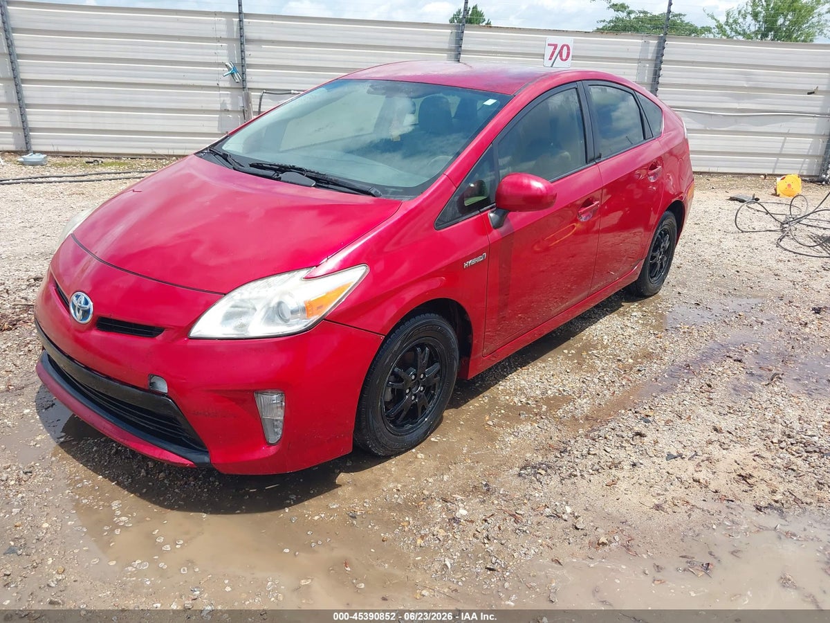 2013 TOYOTA PRIUS TWO — снимка 2