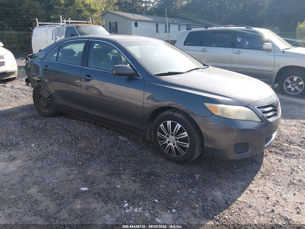 2010 TOYOTA CAMRY LE