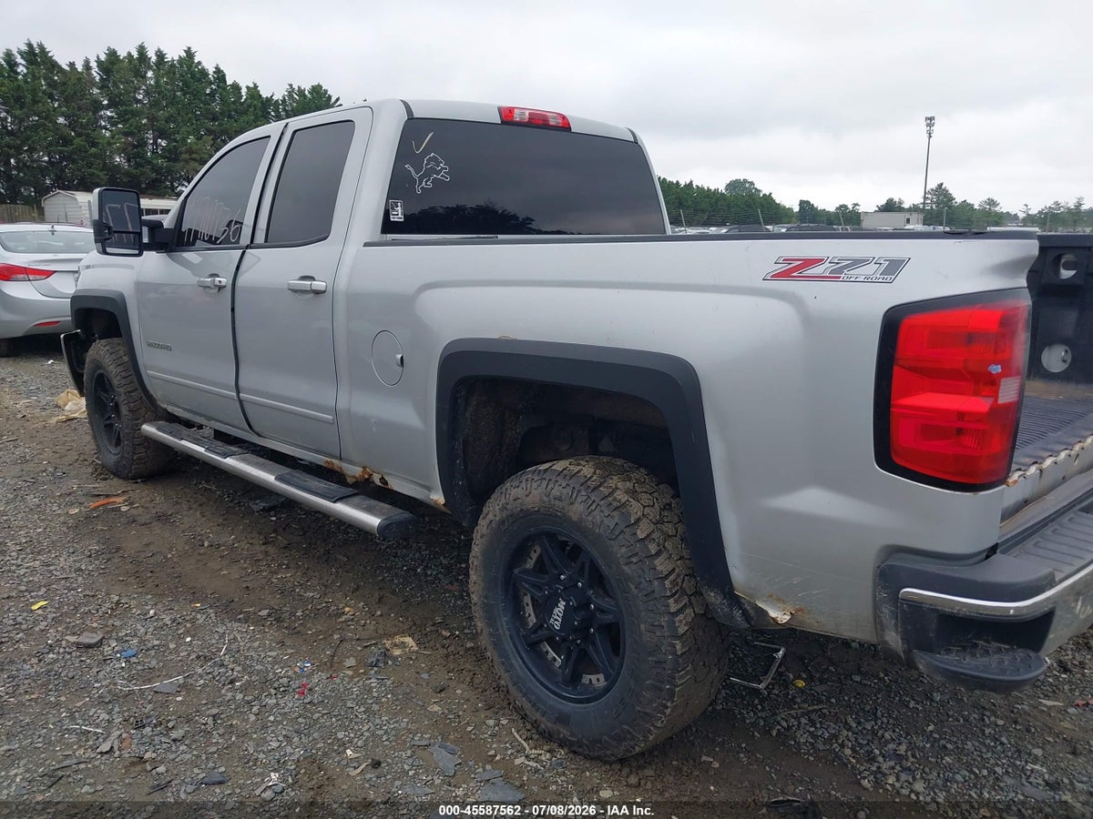 2015 CHEVROLET SILVERADO 2500HD LT — снимка 3