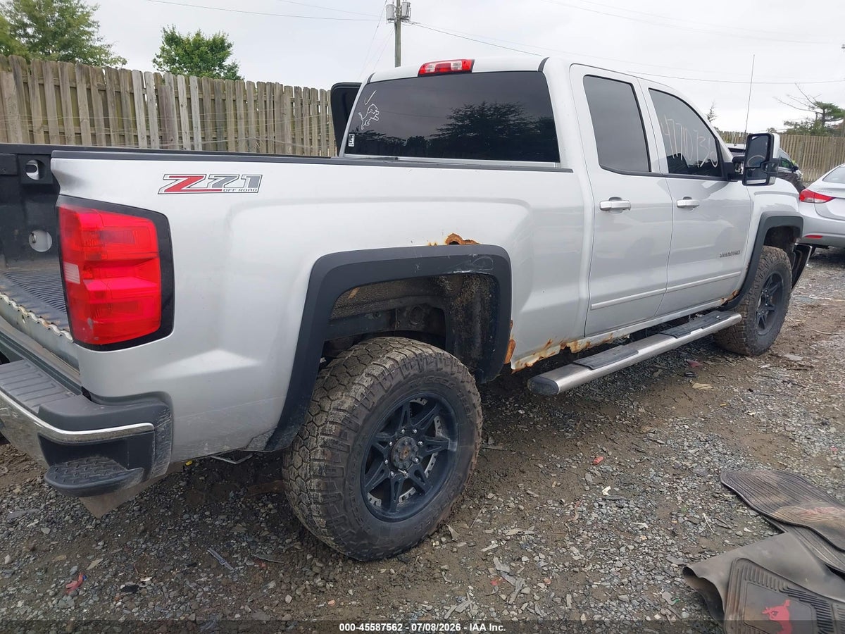2015 CHEVROLET SILVERADO 2500HD LT — снимка 4