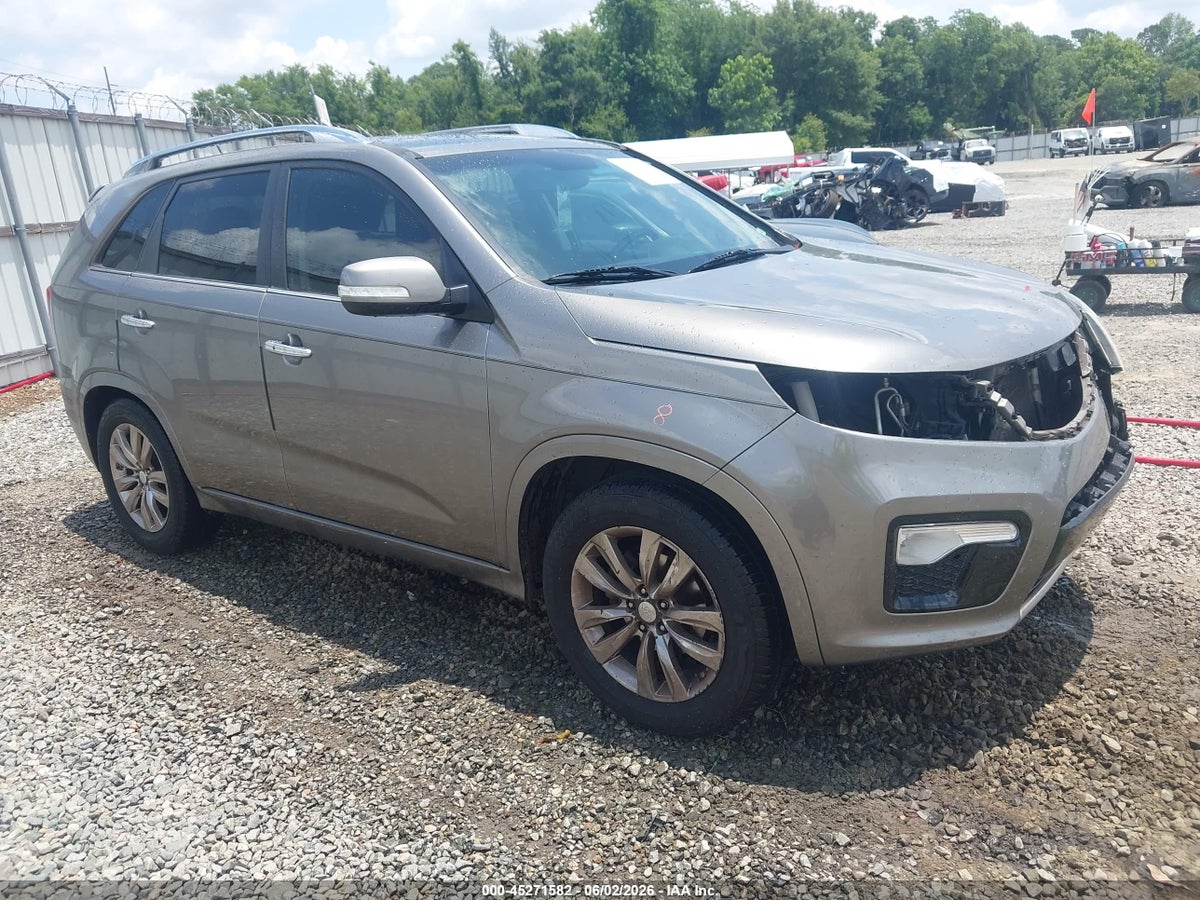 2013 KIA SORENTO SX