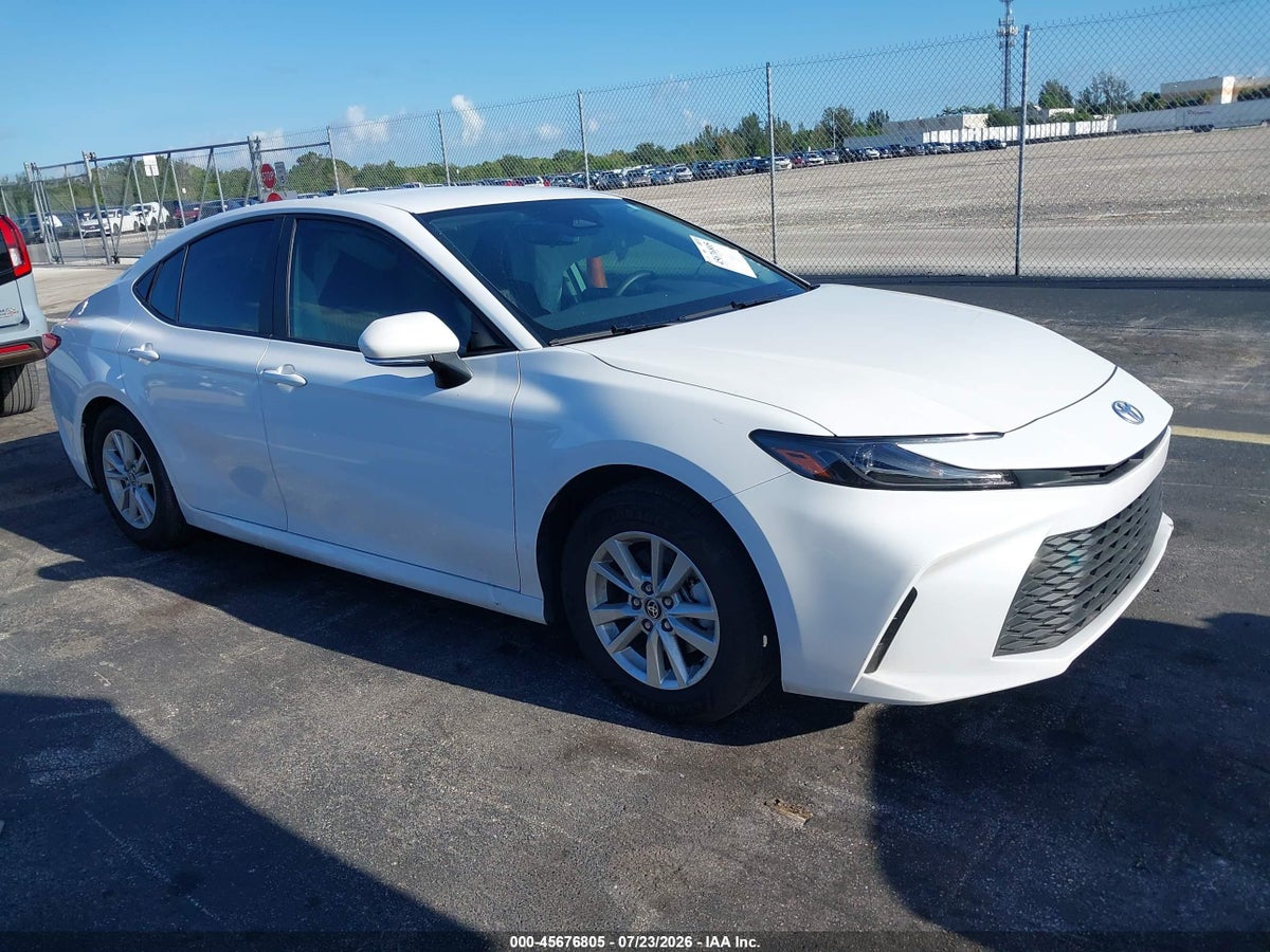 2026 TOYOTA CAMRY LE