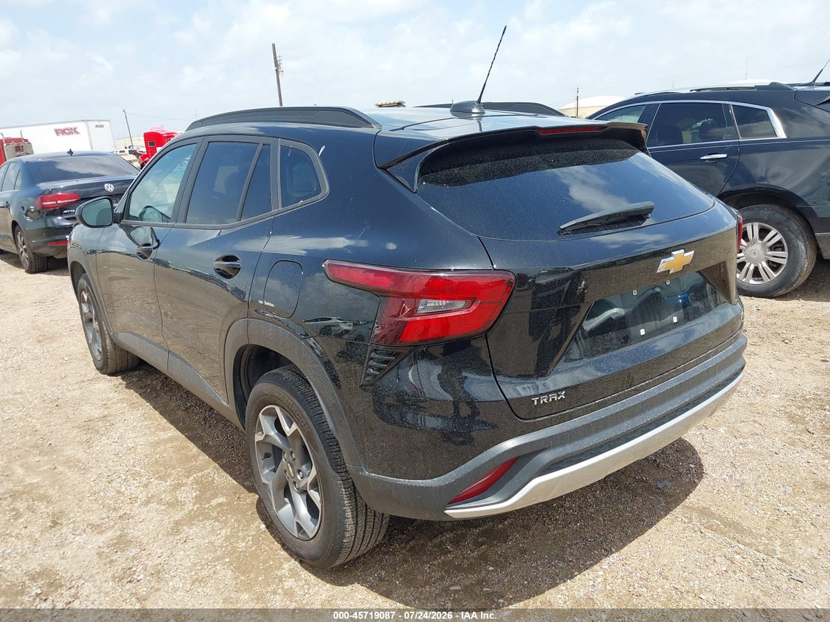 2025 CHEVROLET TRAX FWD LT — снимка 3