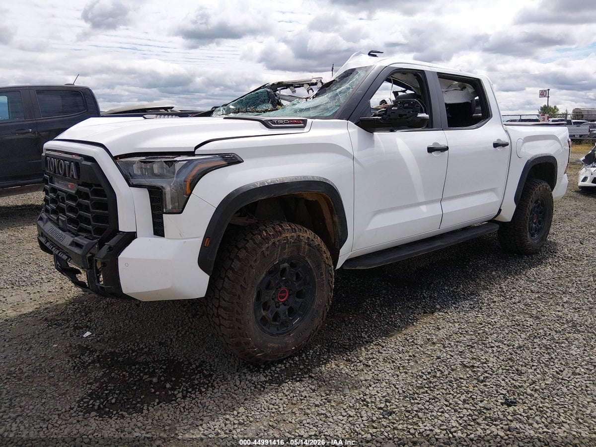 2024 TOYOTA TUNDRA HYBRID TRD PRO 4WD — снимка 2