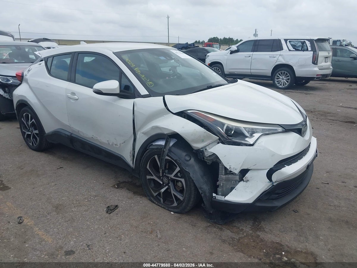 2018 TOYOTA C-HR XLE