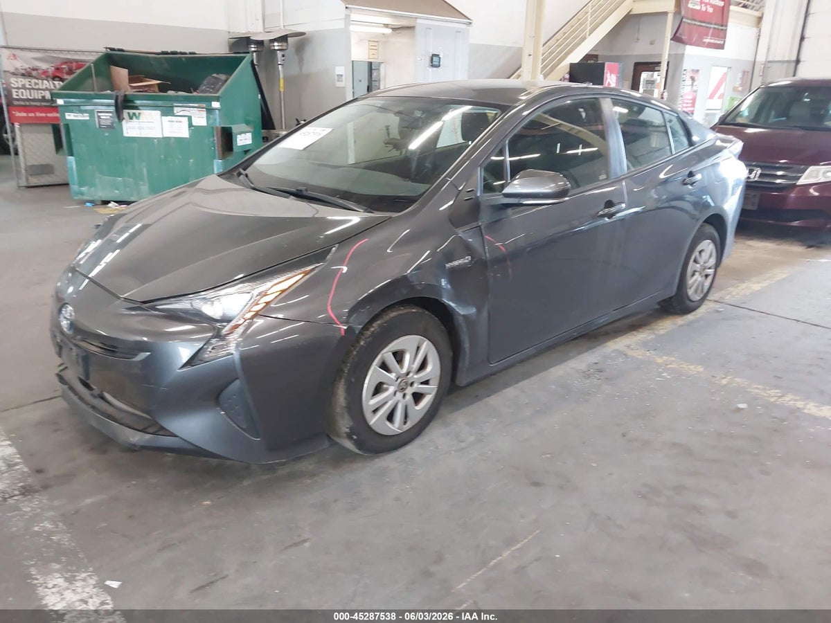 2016 TOYOTA PRIUS TWO — снимка 2