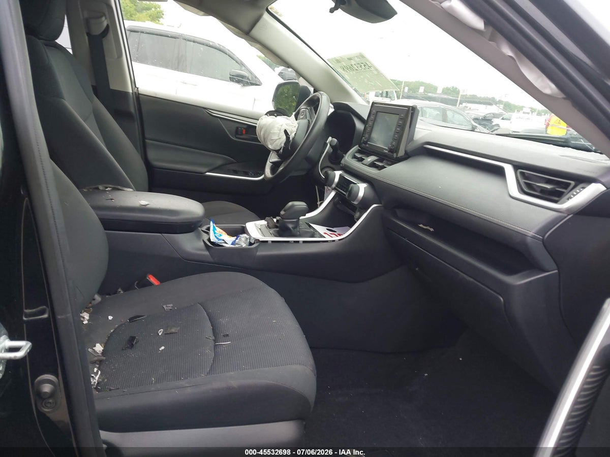 2020 TOYOTA RAV4 LE — снимка 5