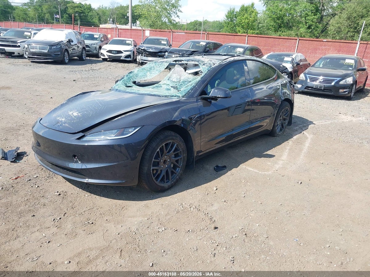 2026 TESLA MODEL 3 PREMIUM REAR-WHEEL DRIVE/REAR-WHEEL DRIVE — снимка 2