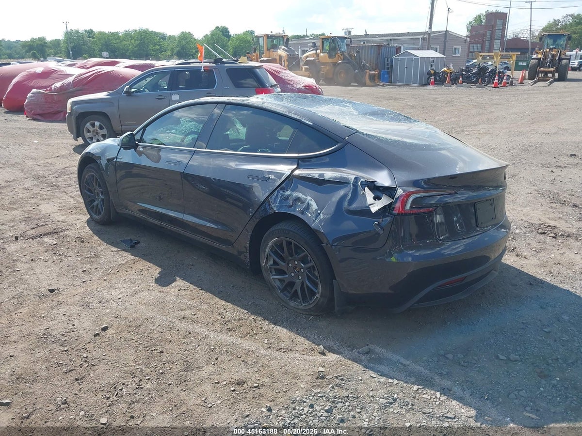 2026 TESLA MODEL 3 PREMIUM REAR-WHEEL DRIVE/REAR-WHEEL DRIVE — снимка 3