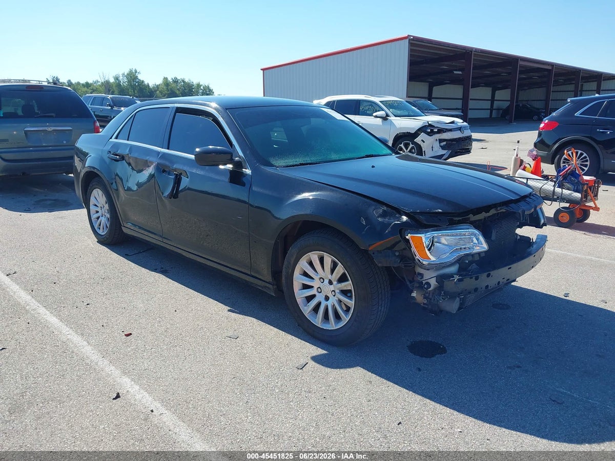 2013 CHRYSLER 300 MOTOWN