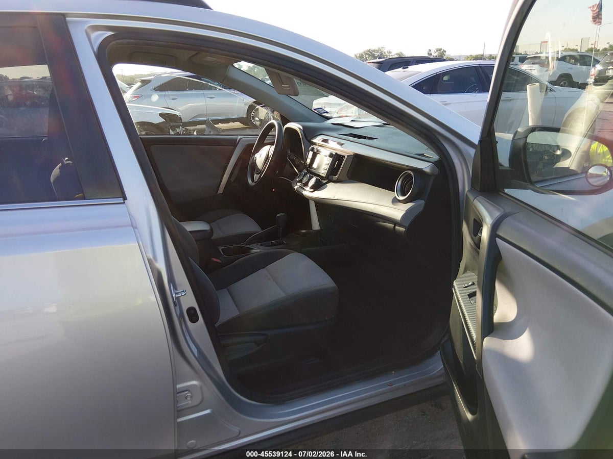 2014 TOYOTA RAV4 LE — снимка 5