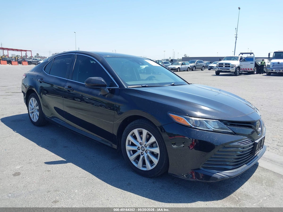 2019 TOYOTA CAMRY LE