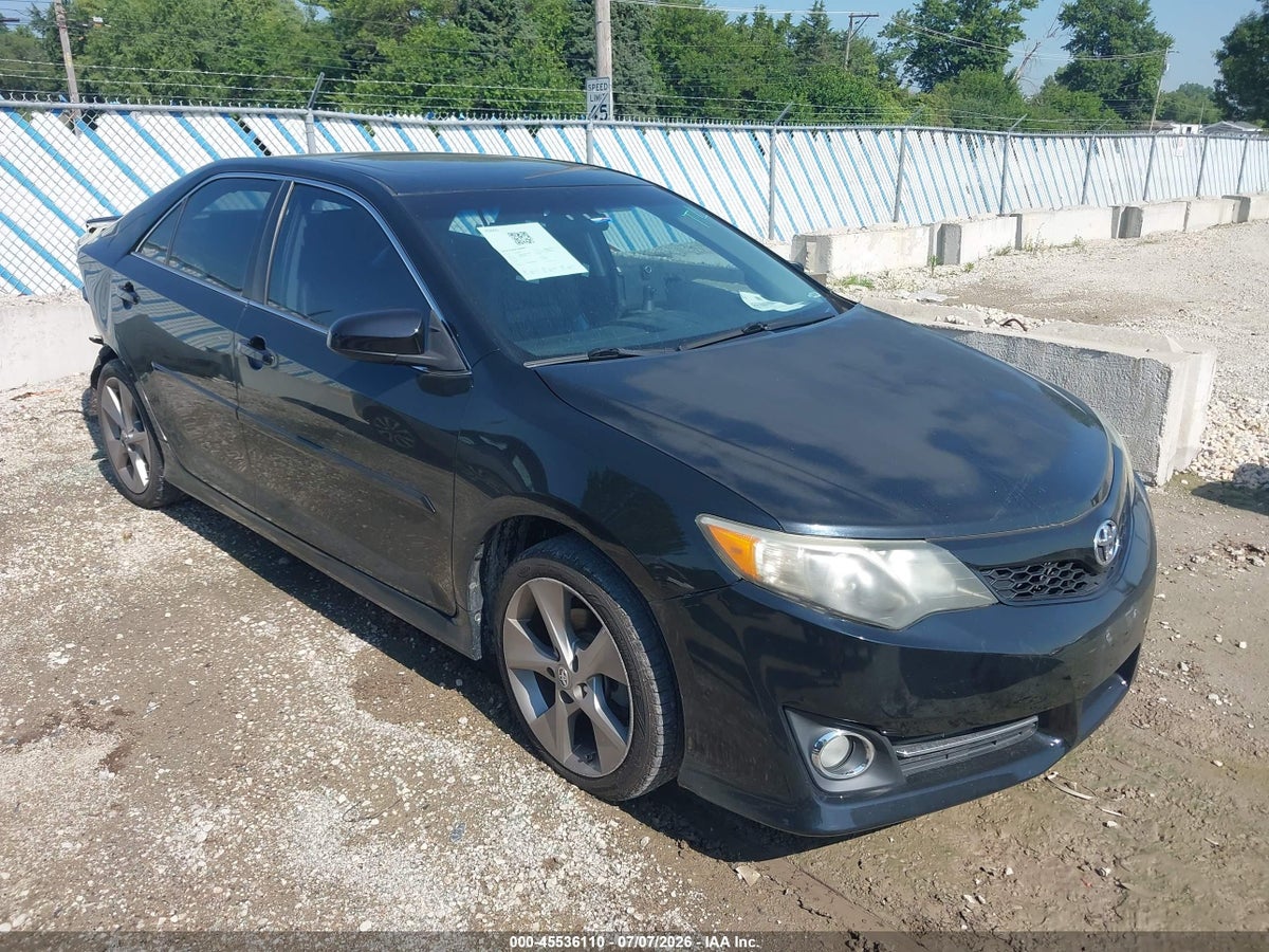 2014 TOYOTA CAMRY SE SPORT