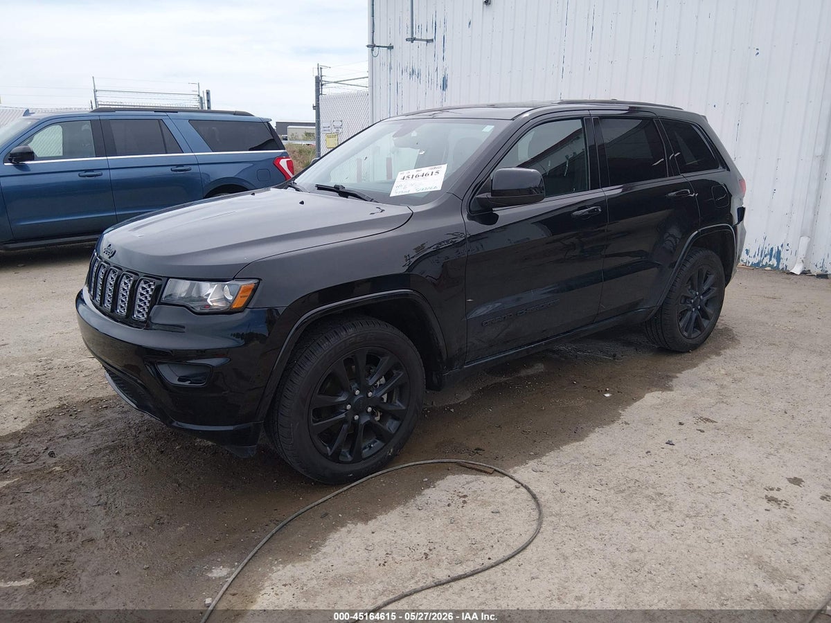 2018 JEEP GRAND CHEROKEE ALTITUDE 4X4 — снимка 2