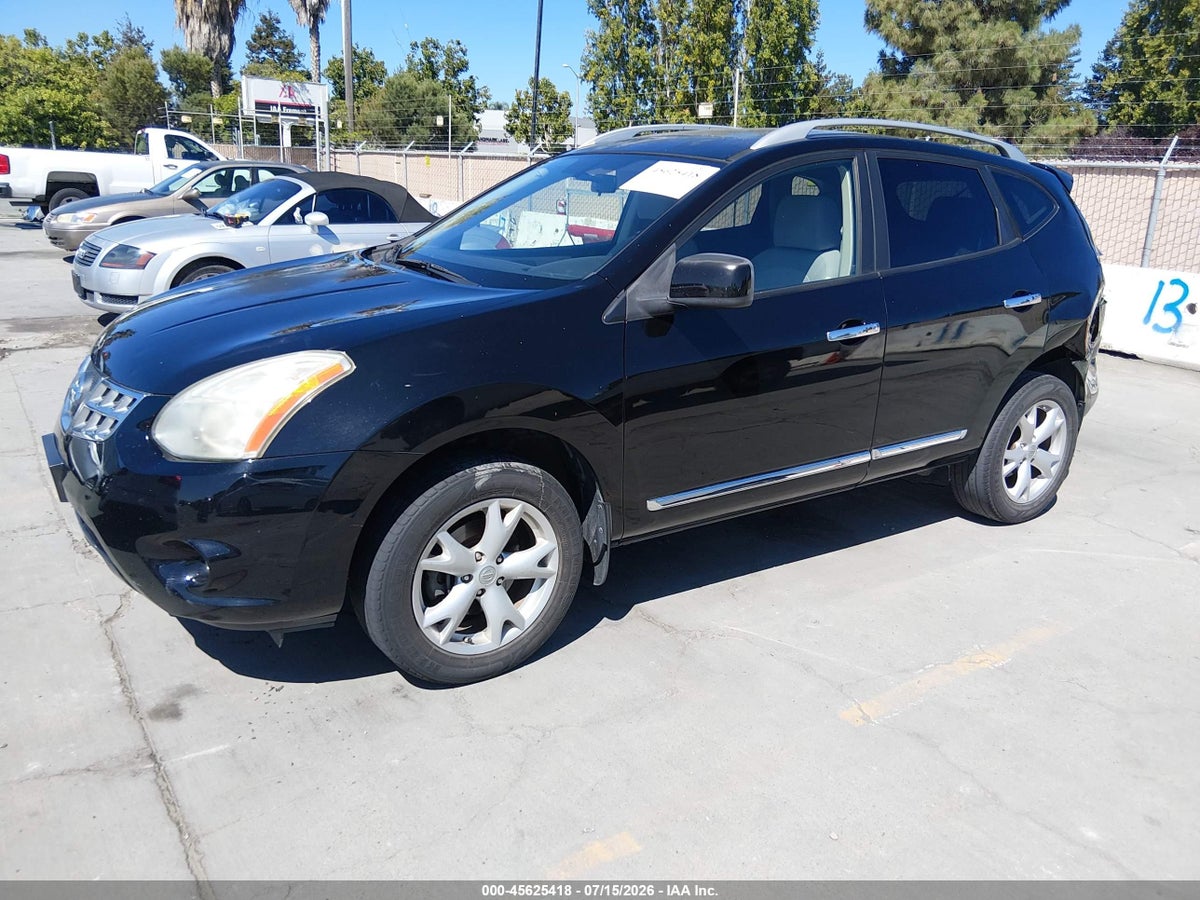 2011 NISSAN ROGUE SV — снимка 2