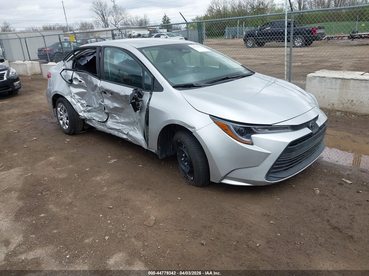 2025 TOYOTA COROLLA LE