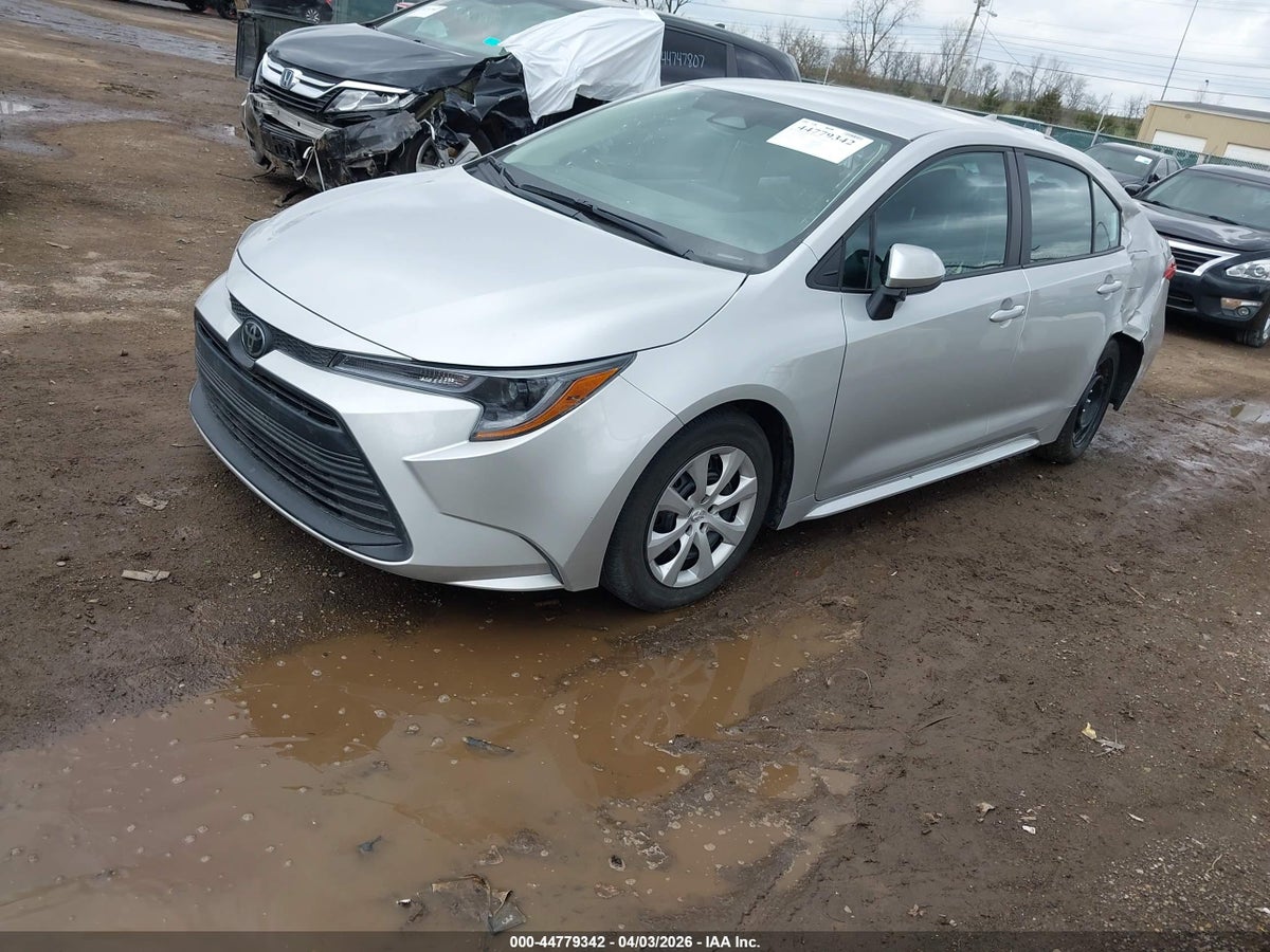 2025 TOYOTA COROLLA LE — снимка 2
