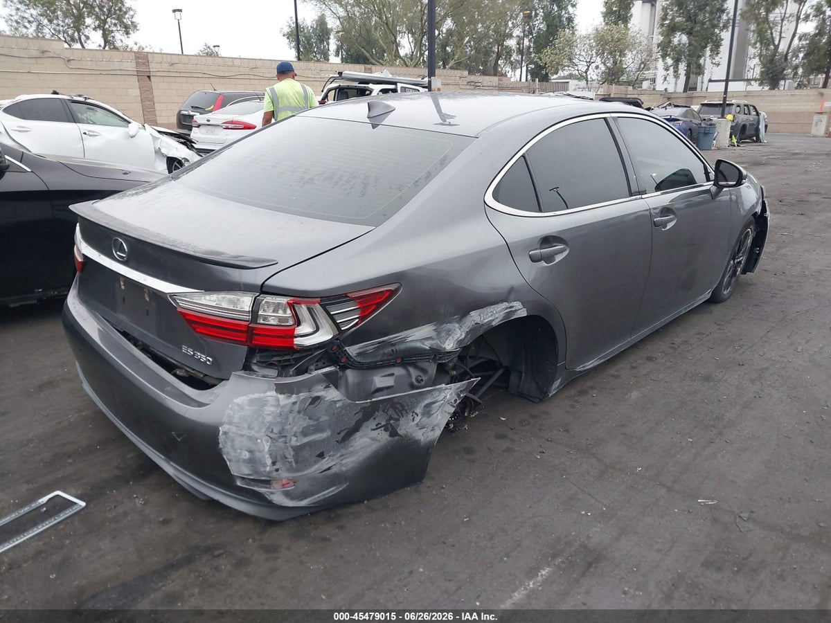 2016 LEXUS ES 350 — снимка 4