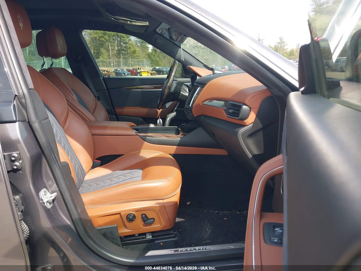 2020 MASERATI LEVANTE GRANLUSSO — снимка 5