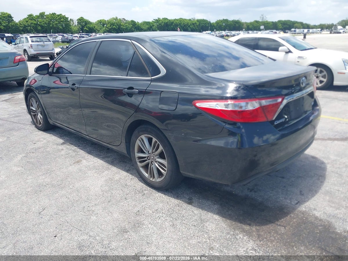 2015 TOYOTA CAMRY SE — снимка 3