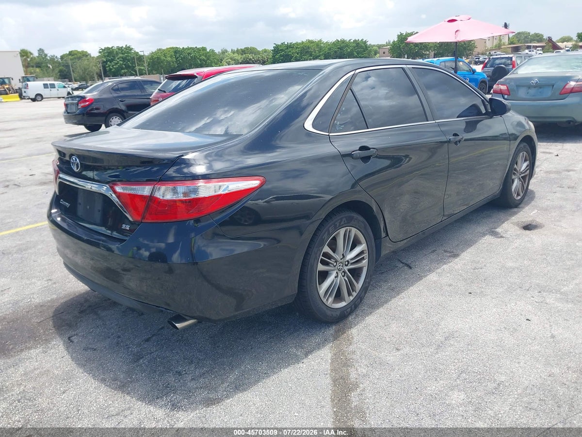 2015 TOYOTA CAMRY SE — снимка 4
