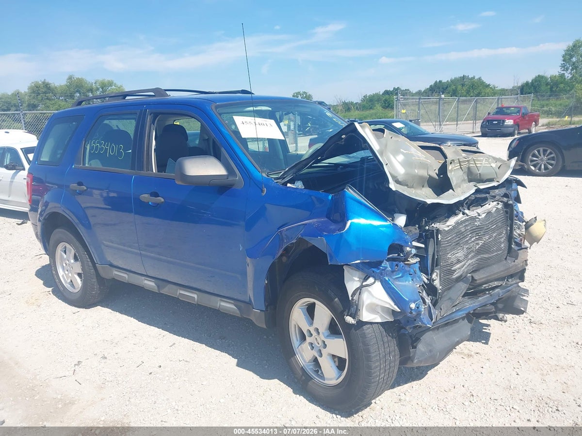 2011 FORD ESCAPE XLS