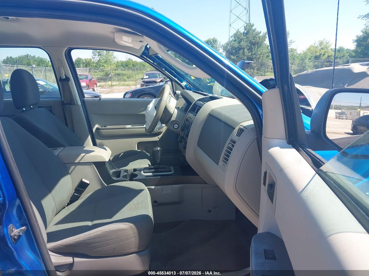 2011 FORD ESCAPE XLS — снимка 5