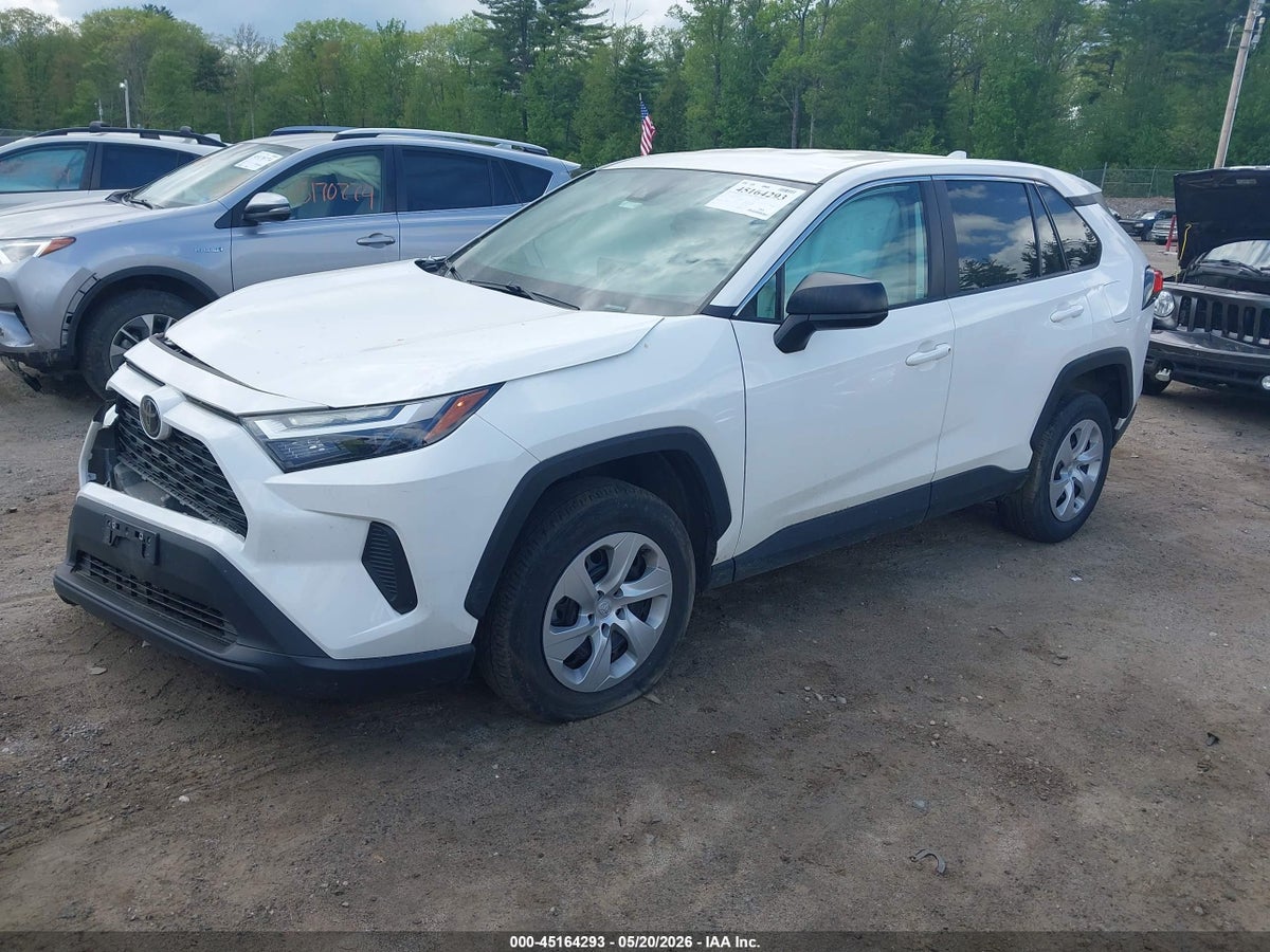 2024 TOYOTA RAV4 LE — снимка 2
